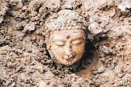 曹操发迹地惊现近3000件佛造像