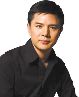 央视主持人赵普