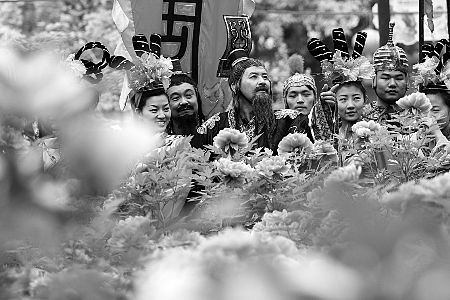 �������ӡ���ӭ�ͻ���