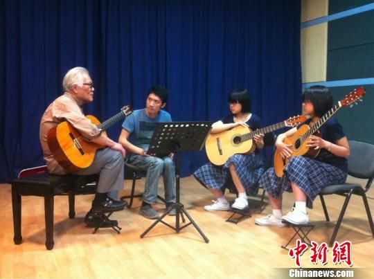 日本吉他大师寄语中国学生:音乐有灵魂最重要