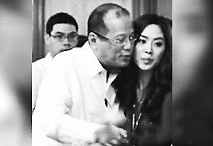 菲律宾52岁总统,与第18个女友恋情疑告吹