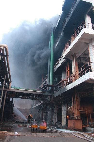安徽消防成功处置5.27蚌埠八一化工厂火灾