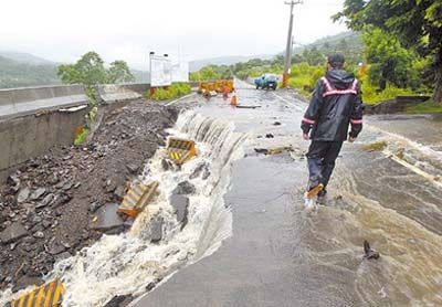 台湾泥石流致孕妇病人难就医:路再不通出人命