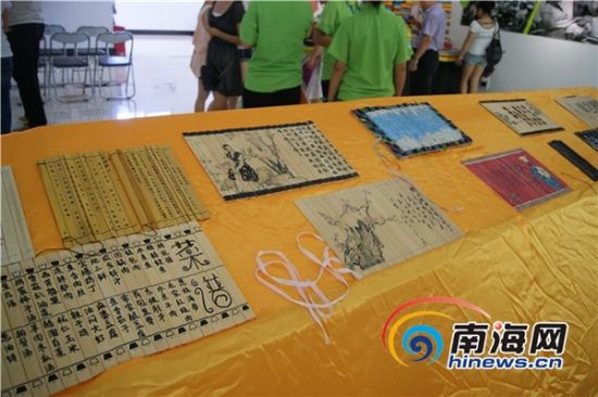 海口经济学院艺术设计系师生原创作品海口开展