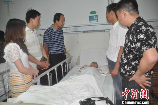 ������ǡ���ǿ���ס�����ծΪ���β��ж�����