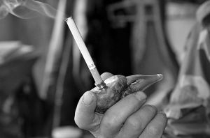 ���������Ӳ�����̶��и���