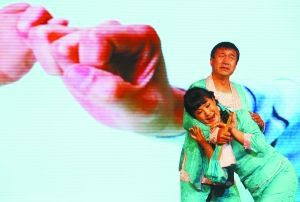 ȫ��������ģ�����»㡱����Ѳ�ݻ���������У���ǧ����ѧ���ֳ�����