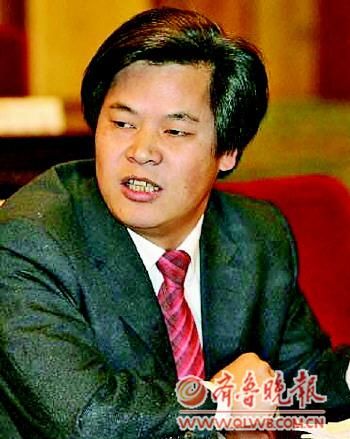 ��˵�ӳ����ݻ������Ͻ�ѹ���Ǳ�ĩ���á�