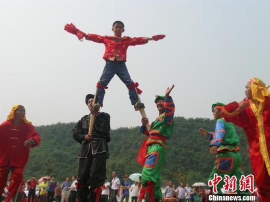 ���������ض�����80%�˻�ȸ����Ա��ؼ���20��