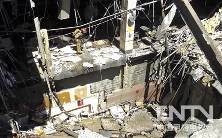 加拿大商场屋顶坍塌1死30失踪 政府暂停搜救民