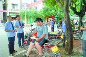 醉驾迷路绕圈圈,他绕到交巡警平台