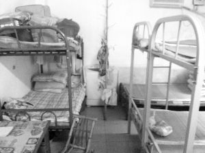 郊区公交线司机晚上难回家