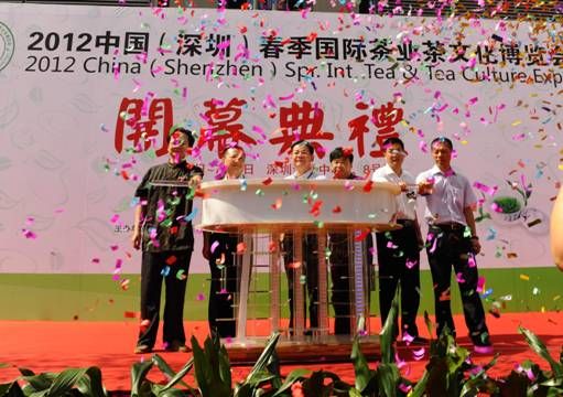 ���ڴ����販��ʢ��Ļ