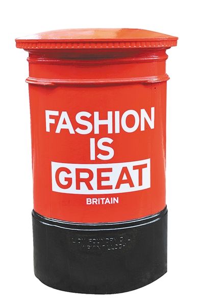 王储推广时装非常敬业