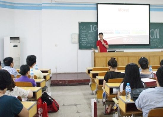 中美交流日趋频繁SIE国际暑校迎来新生报到日