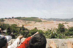 文山州西畴县村民认为矿区严重污染空气、水源