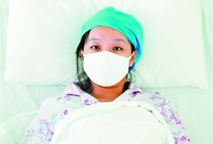 重情血癌女盼夫减刑归