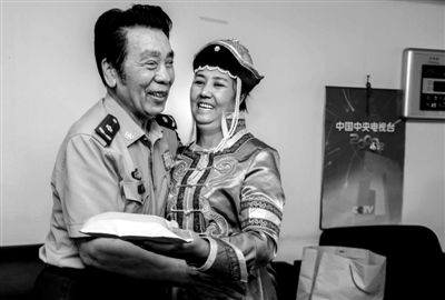 克里木赢赔偿款赠给“最美妈妈”