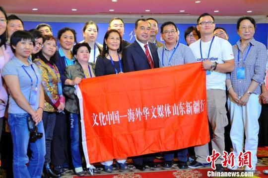 27家知名海外华文媒体抵新疆采访