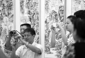 “辽河情”书画展开幕
