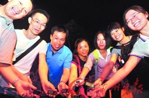 徒步“挑战十万步”