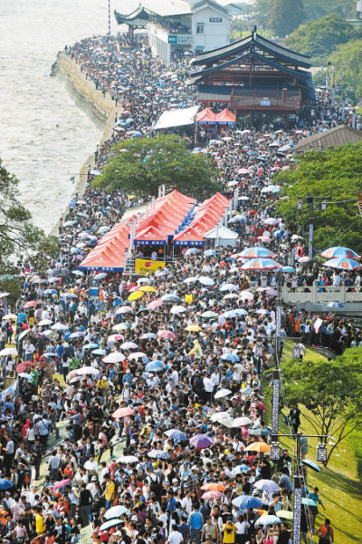 欢乐黄金周尴尬也不少