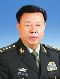 中国共产党中央军事委员会副主席范长龙简历