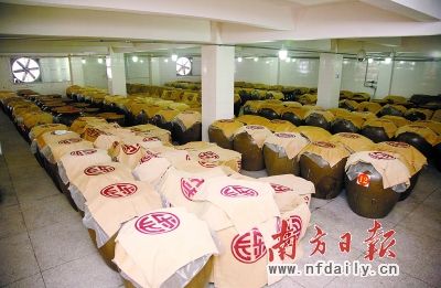 �㶫�кþơ����������廪