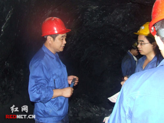 ����ɫ������ҵ�Ƚ����ˡ��Ӽ�ʤ�����ഺ�׸���ɽ