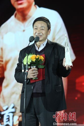 莫言、德德玛、陈鑫伊等获“2012中华文化人物”