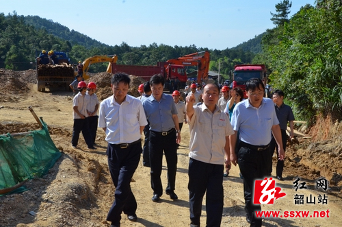 省国土厅领导来韶山现场办公