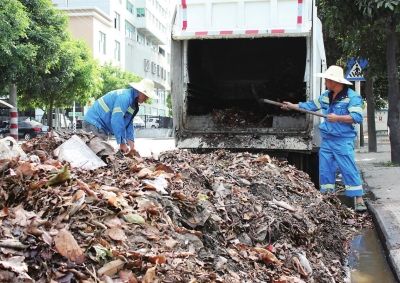 5吨洒水车_5吨垃圾 人均(2)