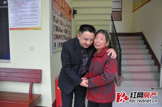 兴威孝行事迹评选28日起投票 感人故事传递正能量