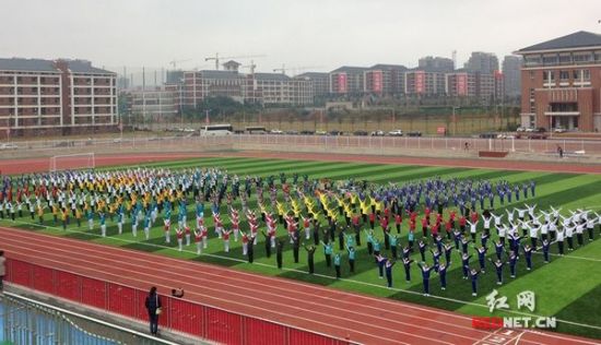 湘潭九华经开区广播体操大赛在软件职院举行