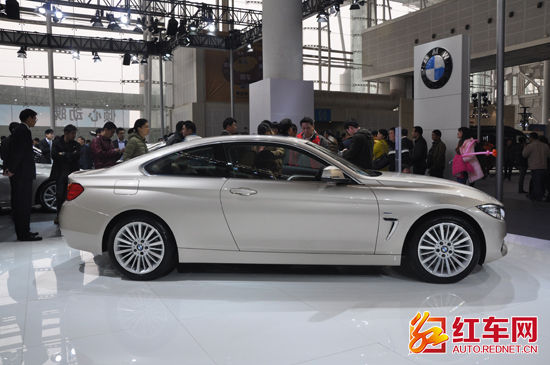 全新BMW4系双门轿跑车车展上市 售59.6-73万