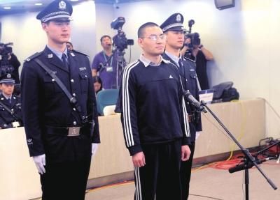 3年造谣传谣3千条 网络推手秦火火获刑三年