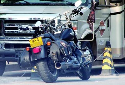 京A摩托牌照 要价8万 自1985年停止发放 价格