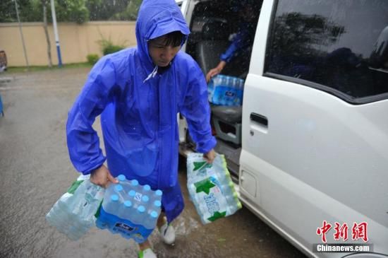 威马逊掠琼袭粤 广东防总应对次生灾害