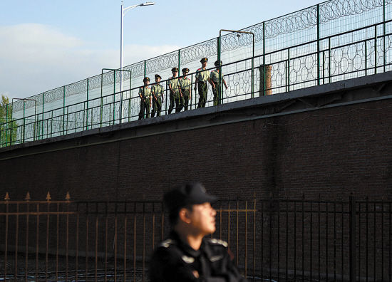 看守所所长当值副所长被立案调查