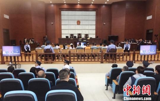 广西北海千人传销案开庭22名传销头目受审