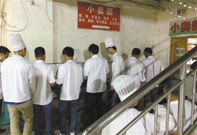 谁能教我煮一碗地道的重庆小面?