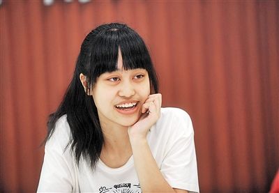 文科头名选北大 理科头名选清华