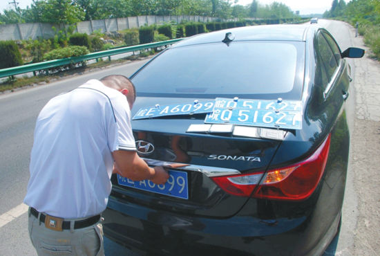 �������ƣ������ں�ͼ��