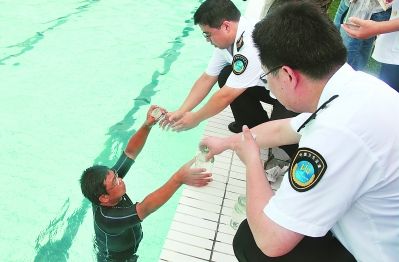 �Ϸʣ�ͻ�����Ӿ��������ͼ��