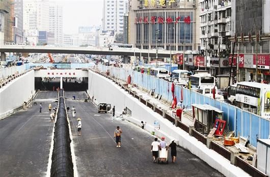 图文:街道口诞生江城最复杂交通枢纽_东莞时间网