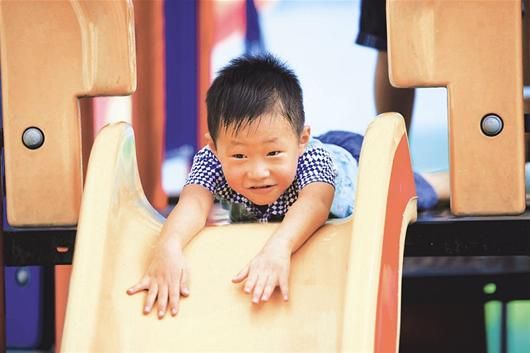图文:民办幼儿园收费为何居高不下