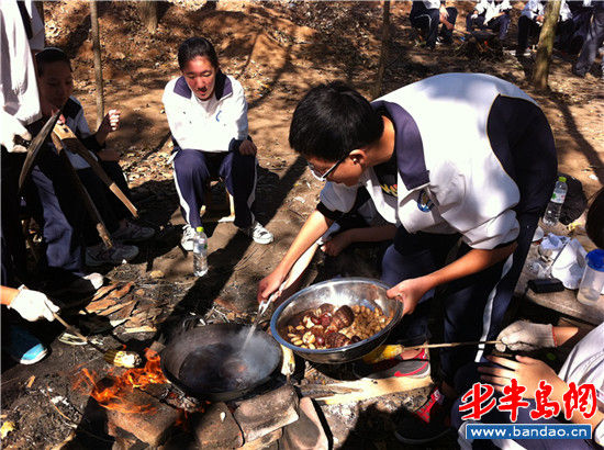 今天上午,青岛市中学生学农实践基地启用仪式在即墨金口镇钱谷山北麓