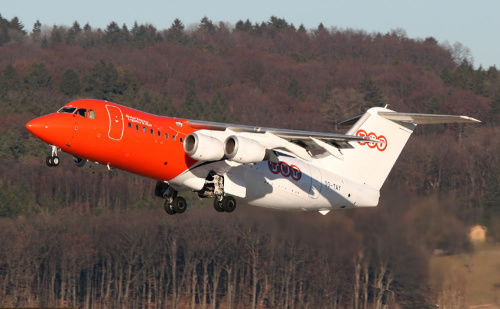 资料图:bae 146-200qc客货两用飞机