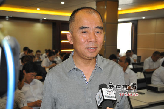 兰州瑞达酒店集团举办中高层领导培训班(组图