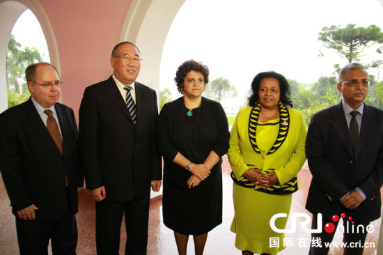 基础四国气候变化会议巴西召开 如何履行各国